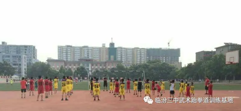 前锋如何通过心理训练增强比赛信心_0